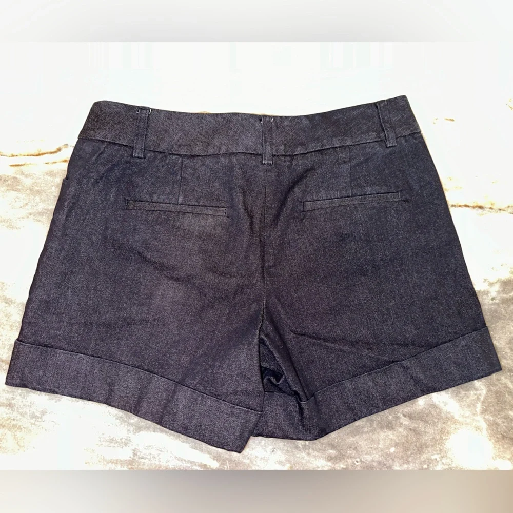 EUC Express Size 0R‎ Dark Denim Trouser Women's Shorts